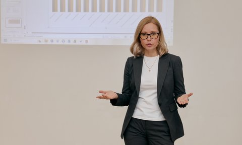 Бердник в процесс.jpg