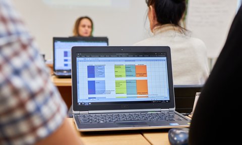 Закупки на производстве.jpg